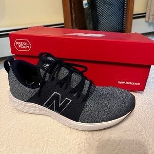 Brand new still in box New Balance sneakers. Womens 6.5. Navy blue